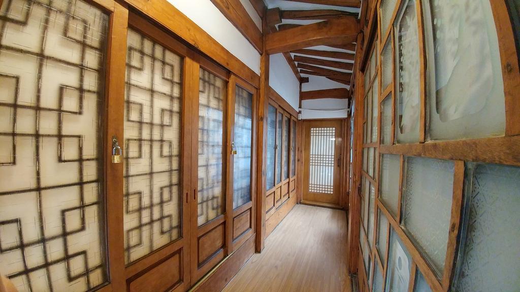 Bukchon Hyosunjae Guesthouse سيول المظهر الخارجي الصورة