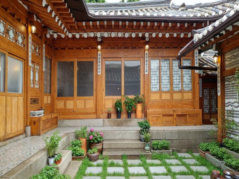 Bukchon Hyosunjae Guesthouse سيول المظهر الخارجي الصورة