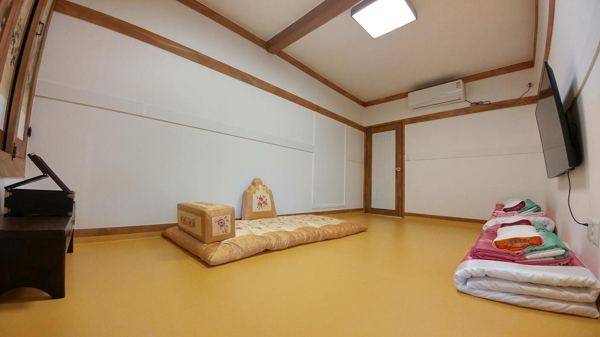 Bukchon Hyosunjae Guesthouse سيول المظهر الخارجي الصورة